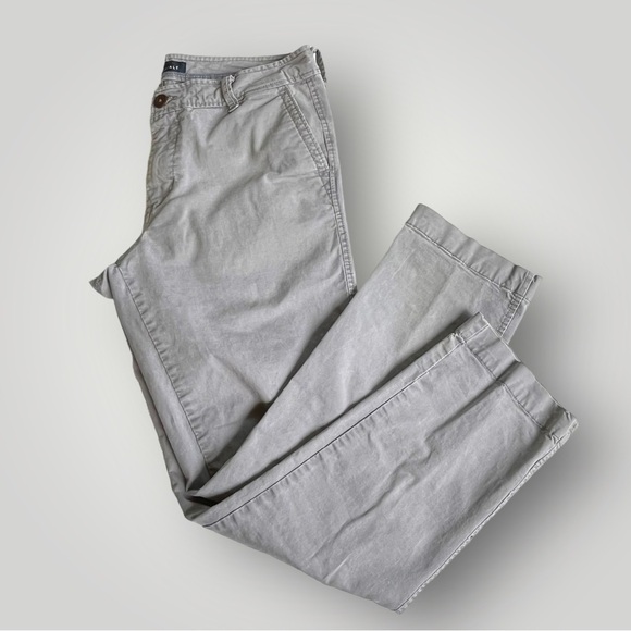Aeropostale Slim Straight Gray Khaki/Chinos Pants - Picture 15 of 16